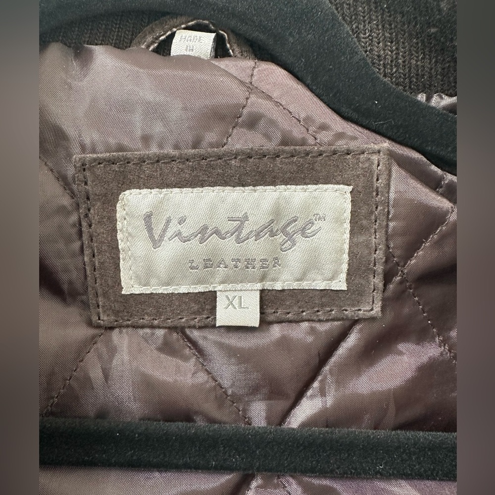 Brown Men’s Leather Jacket Button And Zip Size XL Yellowstone American Western - Picture 7 of 9